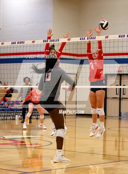 Thumbnail 2 in Atascocita @ Oak Ridge photogallery.
