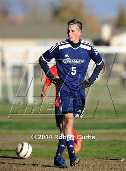 Thumbnail 2 in Saugus vs. Cleveland photogallery.