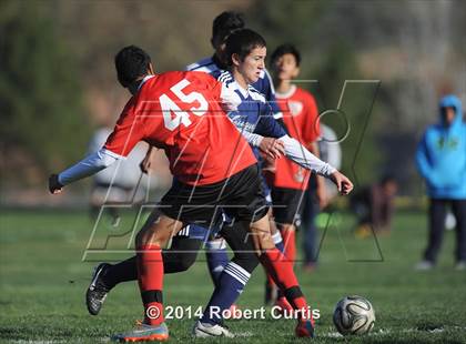 Thumbnail 3 in Saugus vs. Cleveland photogallery.