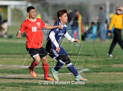 Thumbnail 2 in Saugus vs. Cleveland photogallery.