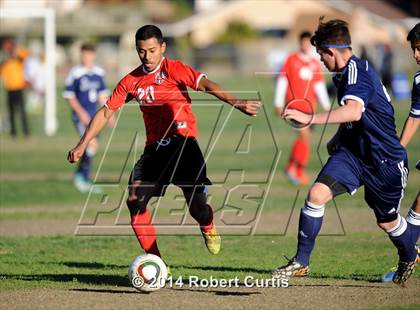 Thumbnail 1 in Saugus vs. Cleveland photogallery.