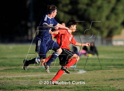 Thumbnail 1 in Saugus vs. Cleveland photogallery.