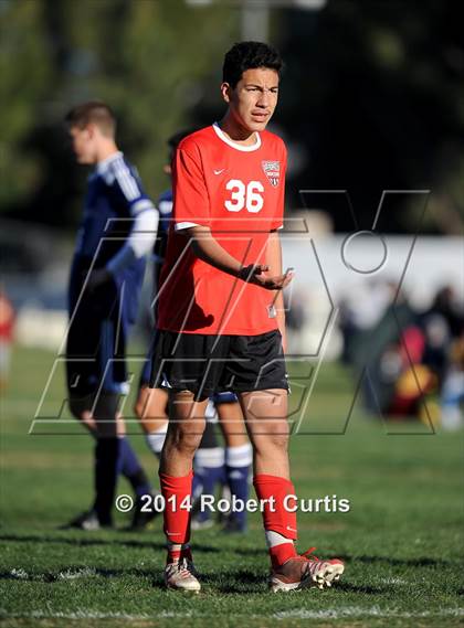 Thumbnail 3 in Saugus vs. Cleveland photogallery.