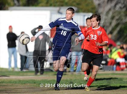 Thumbnail 2 in Saugus vs. Cleveland photogallery.