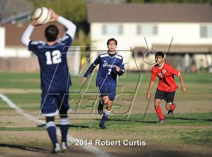 Thumbnail 2 in Saugus vs. Cleveland photogallery.