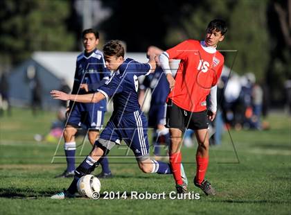 Thumbnail 2 in Saugus vs. Cleveland photogallery.