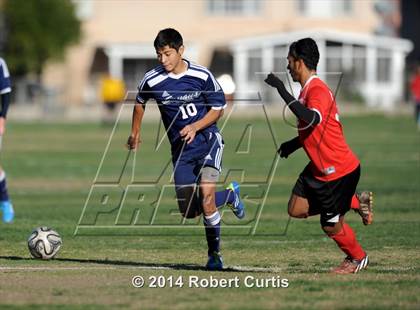 Thumbnail 3 in Saugus vs. Cleveland photogallery.