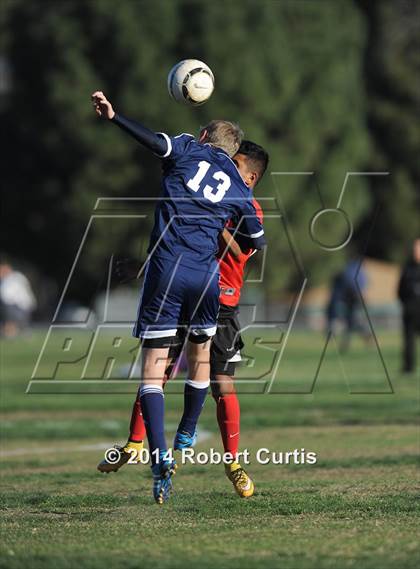 Thumbnail 3 in Saugus vs. Cleveland photogallery.