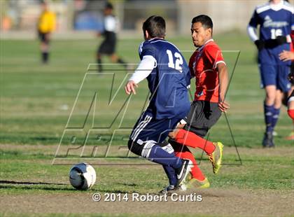 Thumbnail 2 in Saugus vs. Cleveland photogallery.