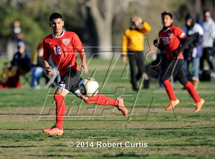 Thumbnail 1 in Saugus vs. Cleveland photogallery.