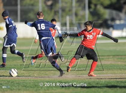 Thumbnail 3 in Saugus vs. Cleveland photogallery.