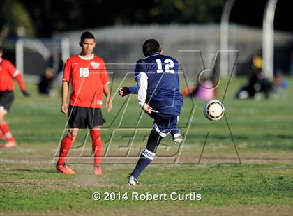 Thumbnail 3 in Saugus vs. Cleveland photogallery.