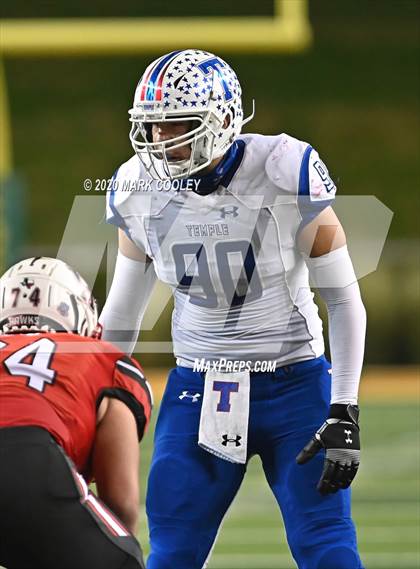 Thumbnail 3 in Rockwall-Heath vs. Temple (UIL 6A Area Playoff) photogallery.