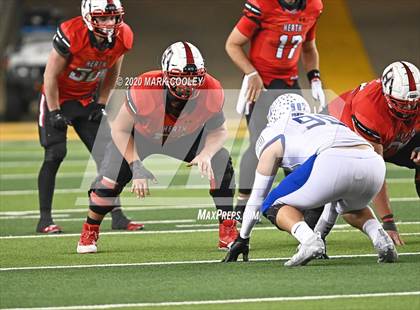 Thumbnail 2 in Rockwall-Heath vs. Temple (UIL 6A Area Playoff) photogallery.