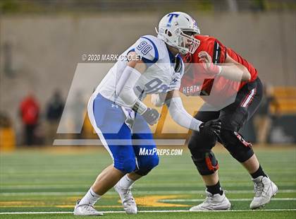 Thumbnail 1 in Rockwall-Heath vs. Temple (UIL 6A Area Playoff) photogallery.