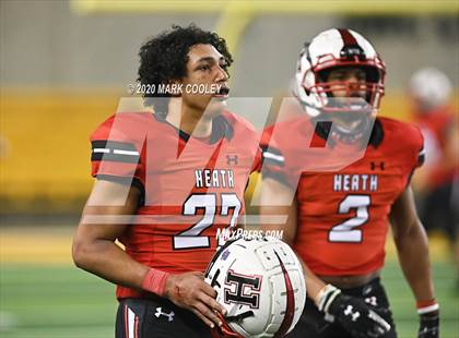 Thumbnail 1 in Rockwall-Heath vs. Temple (UIL 6A Area Playoff) photogallery.