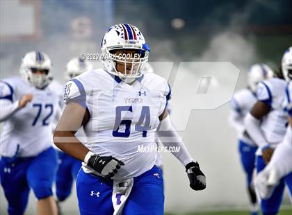 Thumbnail 2 in Rockwall-Heath vs. Temple (UIL 6A Area Playoff) photogallery.