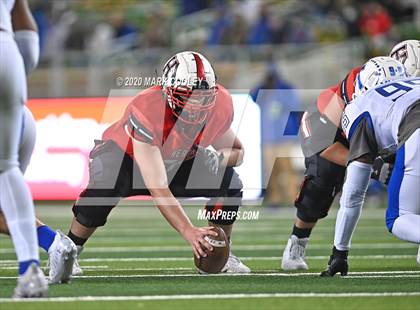 Thumbnail 3 in Rockwall-Heath vs. Temple (UIL 6A Area Playoff) photogallery.