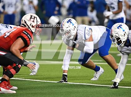 Thumbnail 2 in Rockwall-Heath vs. Temple (UIL 6A Area Playoff) photogallery.