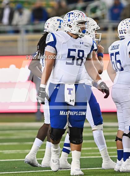 Thumbnail 1 in Rockwall-Heath vs. Temple (UIL 6A Area Playoff) photogallery.