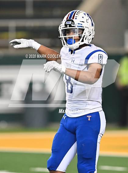 Thumbnail 1 in Rockwall-Heath vs. Temple (UIL 6A Area Playoff) photogallery.