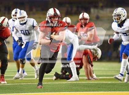 Thumbnail 1 in Rockwall-Heath vs. Temple (UIL 6A Area Playoff) photogallery.