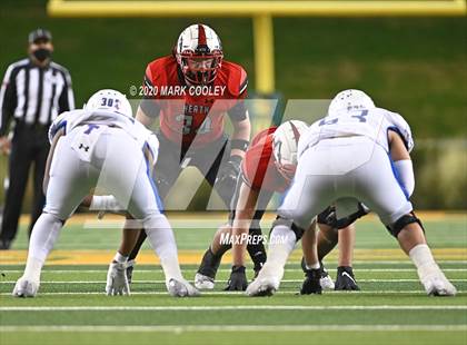 Thumbnail 3 in Rockwall-Heath vs. Temple (UIL 6A Area Playoff) photogallery.