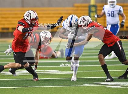 Thumbnail 3 in Rockwall-Heath vs. Temple (UIL 6A Area Playoff) photogallery.