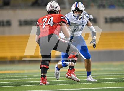Thumbnail 2 in Rockwall-Heath vs. Temple (UIL 6A Area Playoff) photogallery.