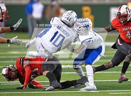 Thumbnail 3 in Rockwall-Heath vs. Temple (UIL 6A Area Playoff) photogallery.