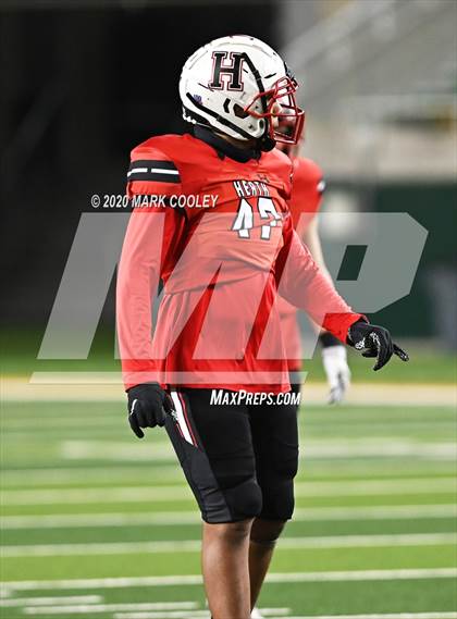 Thumbnail 1 in Rockwall-Heath vs. Temple (UIL 6A Area Playoff) photogallery.