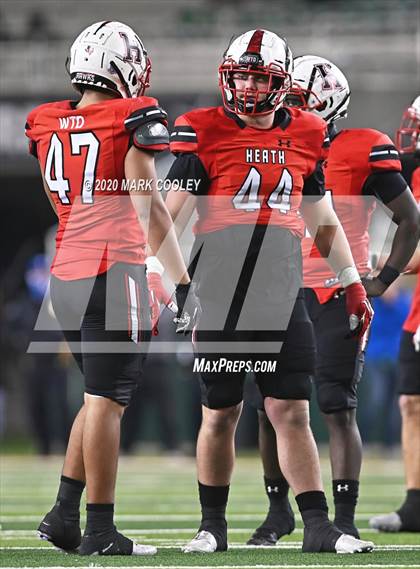 Thumbnail 3 in Rockwall-Heath vs. Temple (UIL 6A Area Playoff) photogallery.