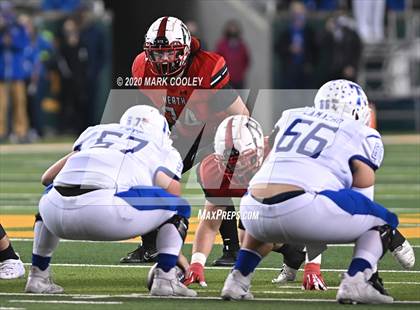 Thumbnail 2 in Rockwall-Heath vs. Temple (UIL 6A Area Playoff) photogallery.