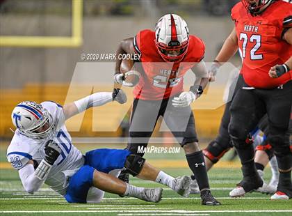 Thumbnail 3 in Rockwall-Heath vs. Temple (UIL 6A Area Playoff) photogallery.