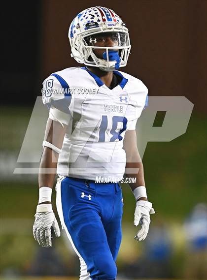 Thumbnail 1 in Rockwall-Heath vs. Temple (UIL 6A Area Playoff) photogallery.