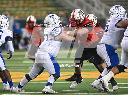 Thumbnail 2 in Rockwall-Heath vs. Temple (UIL 6A Area Playoff) photogallery.