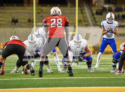 Thumbnail 2 in Rockwall-Heath vs. Temple (UIL 6A Area Playoff) photogallery.