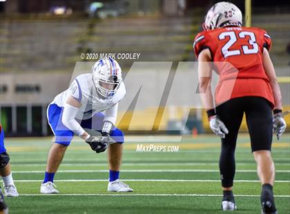 Thumbnail 3 in Rockwall-Heath vs. Temple (UIL 6A Area Playoff) photogallery.