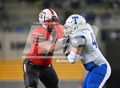 Thumbnail 1 in Rockwall-Heath vs. Temple (UIL 6A Area Playoff) photogallery.