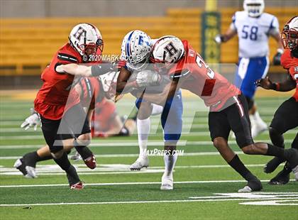 Thumbnail 1 in Rockwall-Heath vs. Temple (UIL 6A Area Playoff) photogallery.