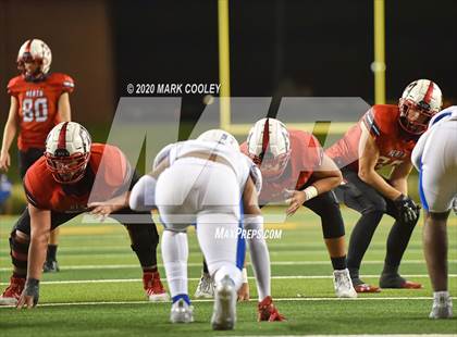 Thumbnail 3 in Rockwall-Heath vs. Temple (UIL 6A Area Playoff) photogallery.
