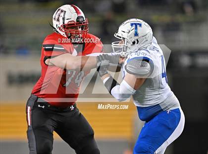 Thumbnail 2 in Rockwall-Heath vs. Temple (UIL 6A Area Playoff) photogallery.