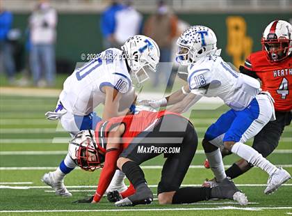 Thumbnail 1 in Rockwall-Heath vs. Temple (UIL 6A Area Playoff) photogallery.