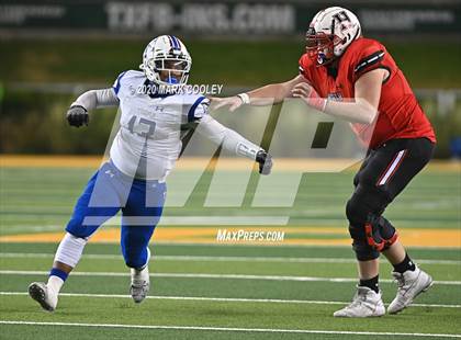 Thumbnail 1 in Rockwall-Heath vs. Temple (UIL 6A Area Playoff) photogallery.