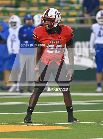 Thumbnail 3 in Rockwall-Heath vs. Temple (UIL 6A Area Playoff) photogallery.