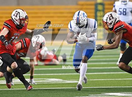 Thumbnail 2 in Rockwall-Heath vs. Temple (UIL 6A Area Playoff) photogallery.