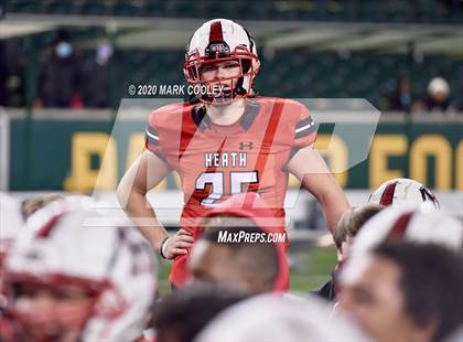 Thumbnail 2 in Rockwall-Heath vs. Temple (UIL 6A Area Playoff) photogallery.