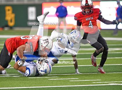 Thumbnail 1 in Rockwall-Heath vs. Temple (UIL 6A Area Playoff) photogallery.