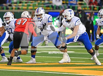 Thumbnail 1 in Rockwall-Heath vs. Temple (UIL 6A Area Playoff) photogallery.