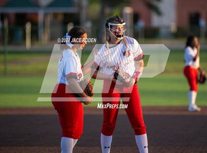 Thumbnail 3 in Kirbyville @ East Chambers photogallery.